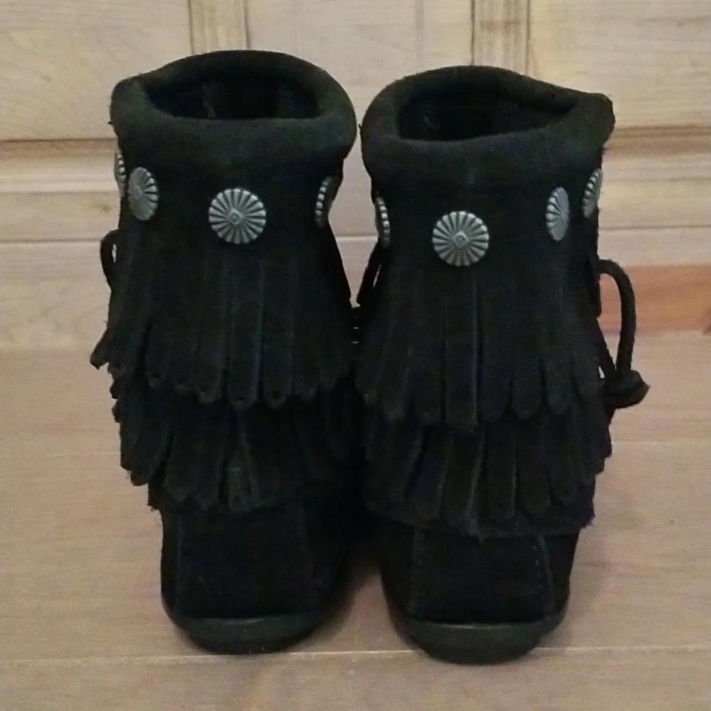 Minnetonka Suede Ankle Boot